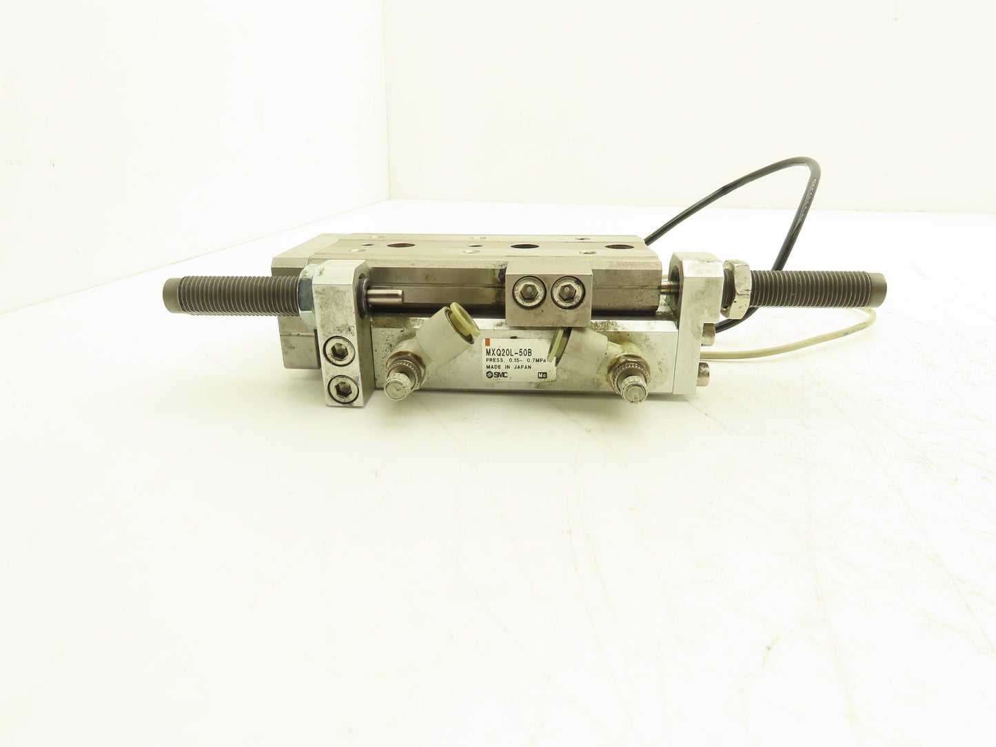 SMC MXQ20L-50B Pneumatic Air Slide Table Guide Cylinder 20mm Bore 50mm Stroke