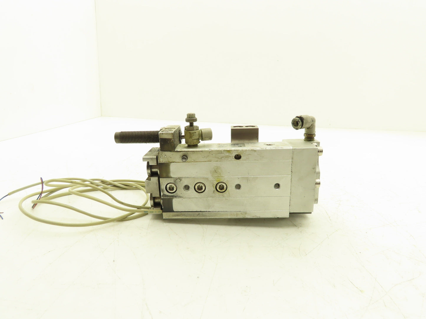 SMC MXQ20L-50BSR Pneumatic Air Slide Table End Lock Cylinder 20mm x 50mm Stroke