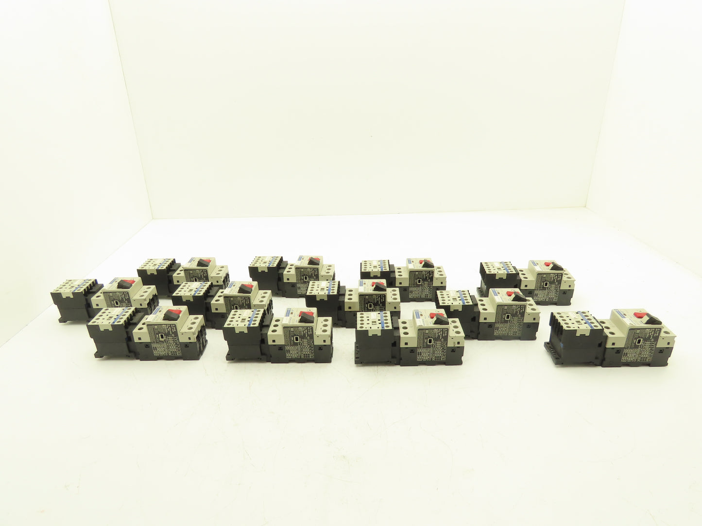Telemecanique GV2 Contactor Manual Motor Starter 2.5-4A 6-10A Mixed Lot of 12