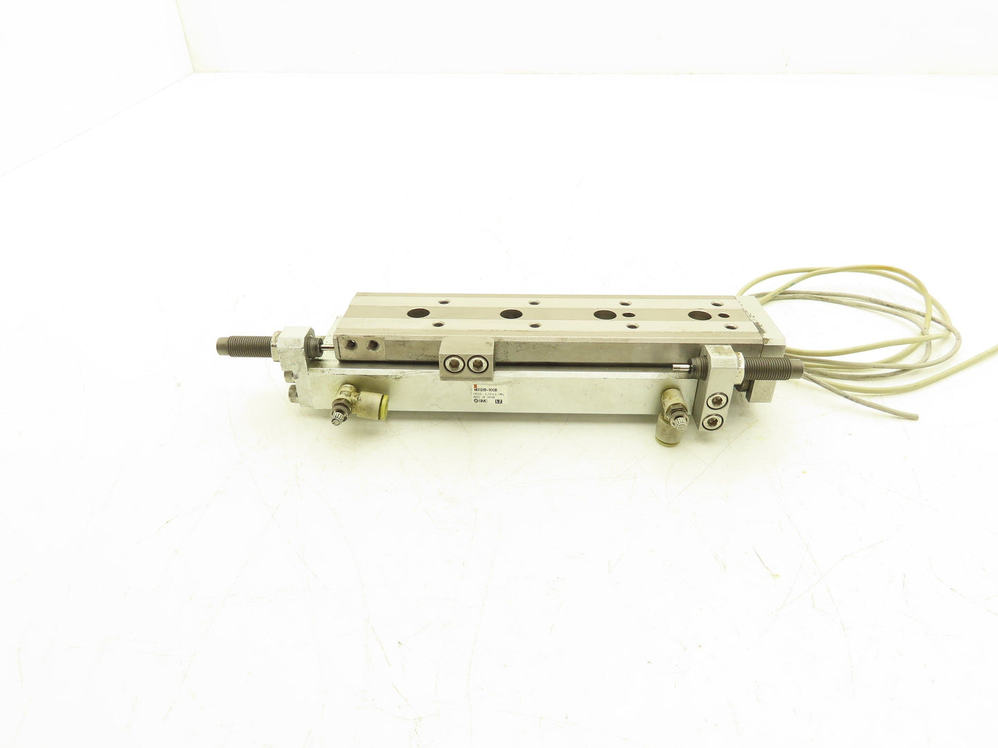 SMC MXQ16-100B Pneumatic Air Slide Table Guide Cylinder 16mm Bore 100mm Stroke