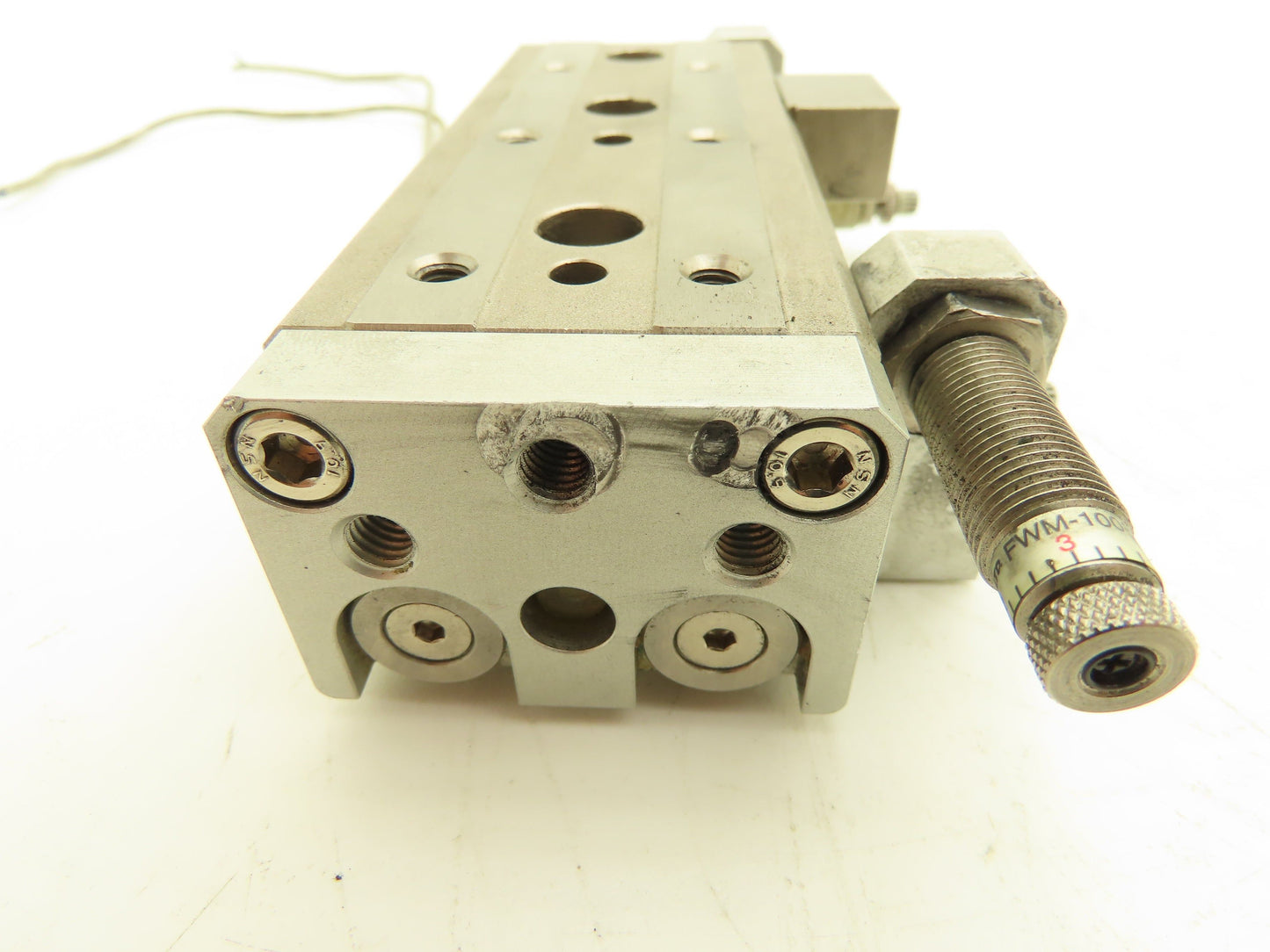 SMC MXQ16L-50B Pneumatic Air Slide Table Guide Cylinder 16mm Bore 50mm Stroke