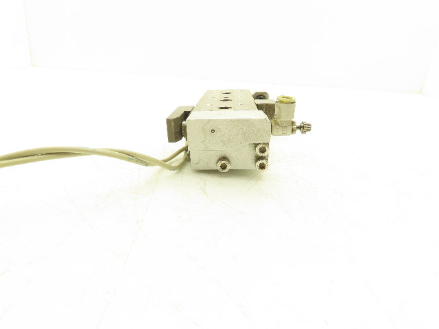 SMC MXQ16-50BSR Pneumatic Air Slide Table End Lock Cylinder 16mm x 50mm Stroke