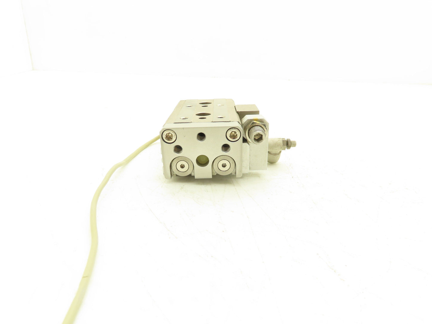 SMC MXQ16L-10CS Pneumatic Air Slide Table Cylinder w/Stop 16mm Bore 10mm Stroke