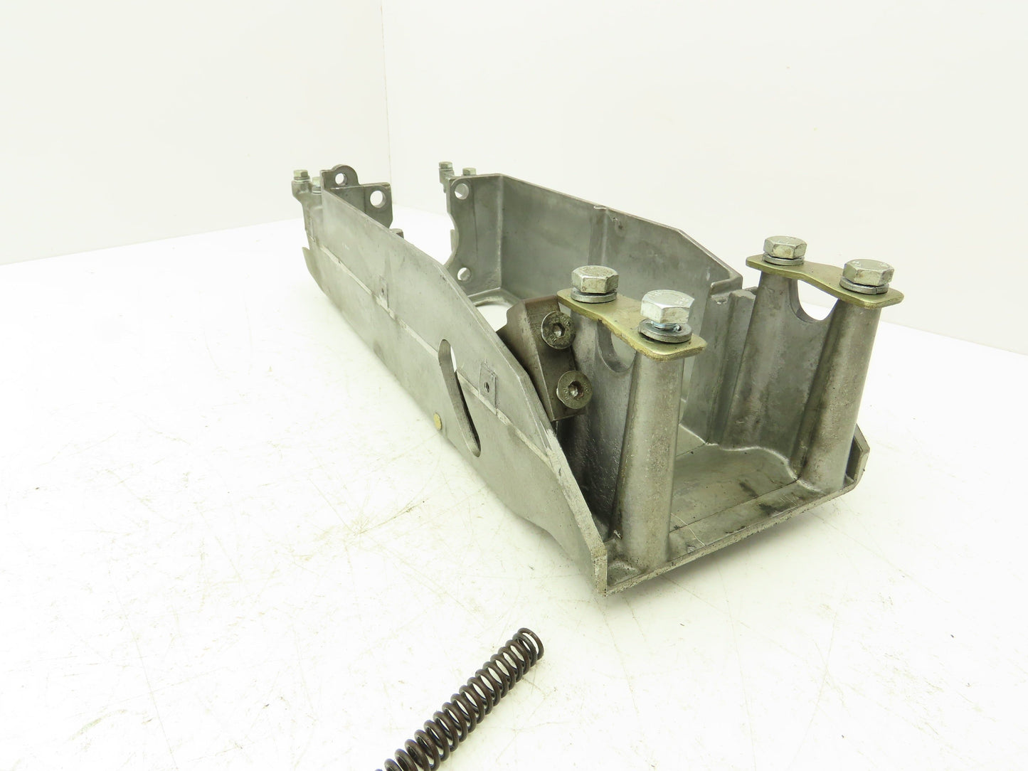 Hyster E60Z Forklift Steering Column Bracket Adjustable