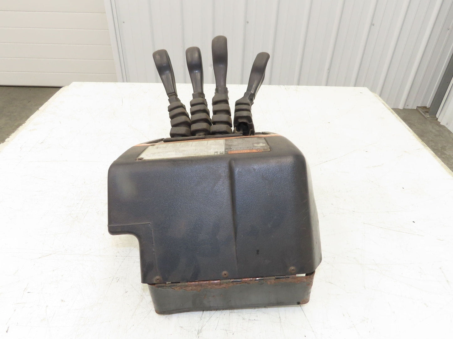 Hyster E60Z Forklift Sideshift 4 Lever Controls And Model Label