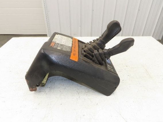 Hyster E60Z Forklift Sideshift 4 Lever Controls And Model Label