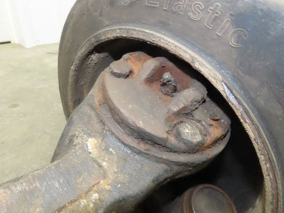 Hyster E60Z Forklift Dual-Wheel Steer Axle Assembly