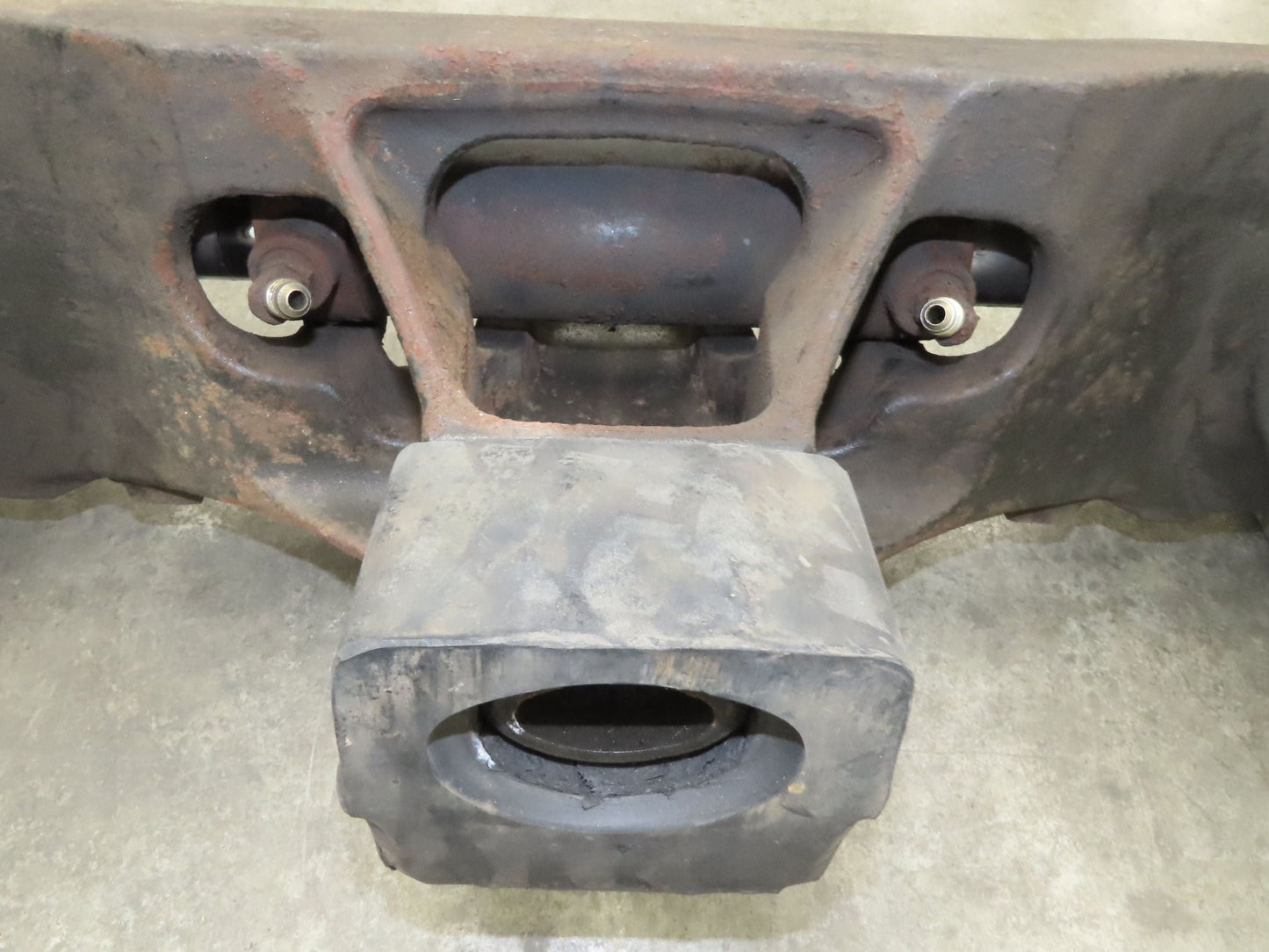 Hyster E60Z Forklift Dual-Wheel Steer Axle Assembly