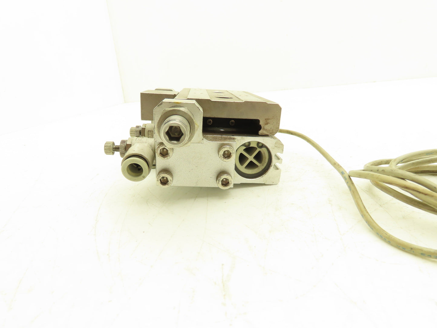 SMC MXQ20L-20C-X11 Pneumatic Air Slide Table Cylinder w/Stops 20mm Stroke