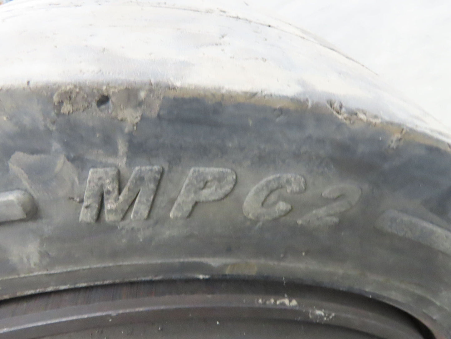 Hyster E60Z Forklift Dual-Wheel Drive Axle Assembly 6-Lug