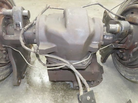 Hyster E60Z Forklift Dual-Wheel Drive Axle Assembly 6-Lug