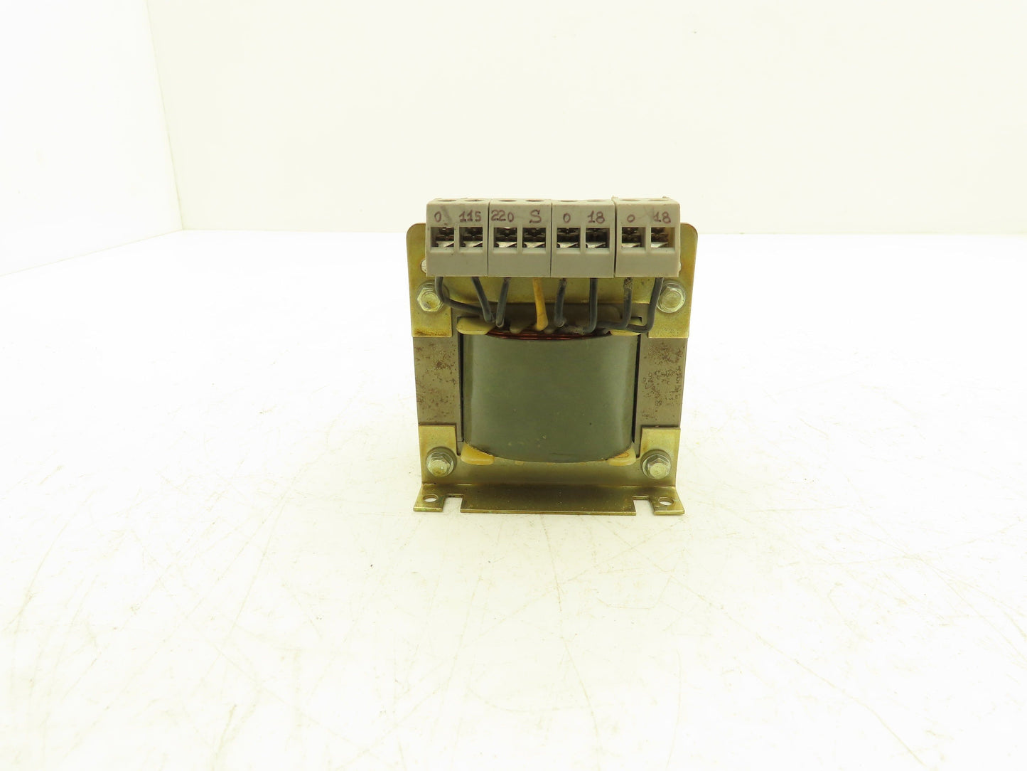 SAFE snc Transformer 1PH 115/220V Primary 18/18V Secondary 25 VA