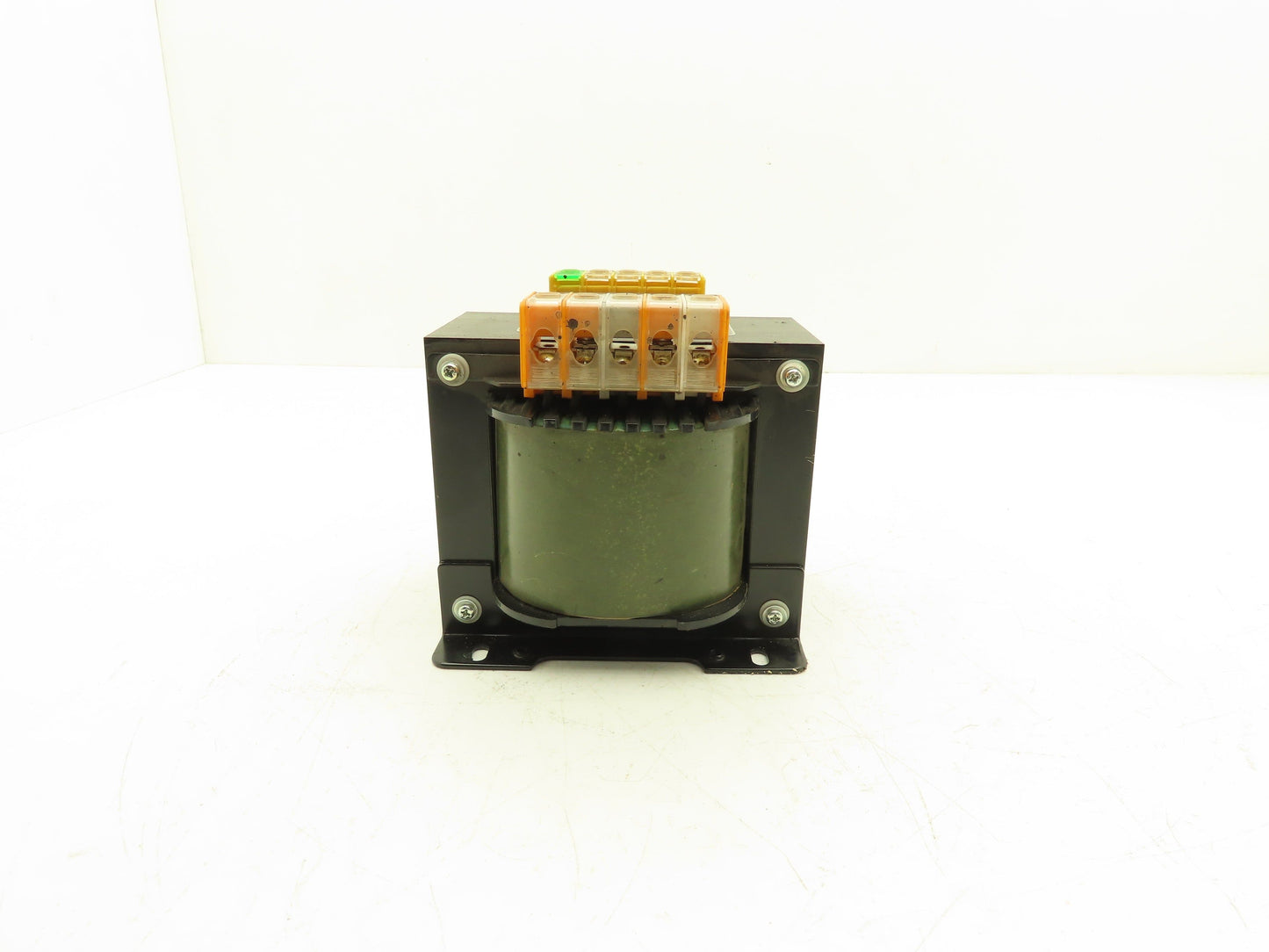 Swallow M21-750E Transformer 190-240V Pri 100-120V Sec 750VA