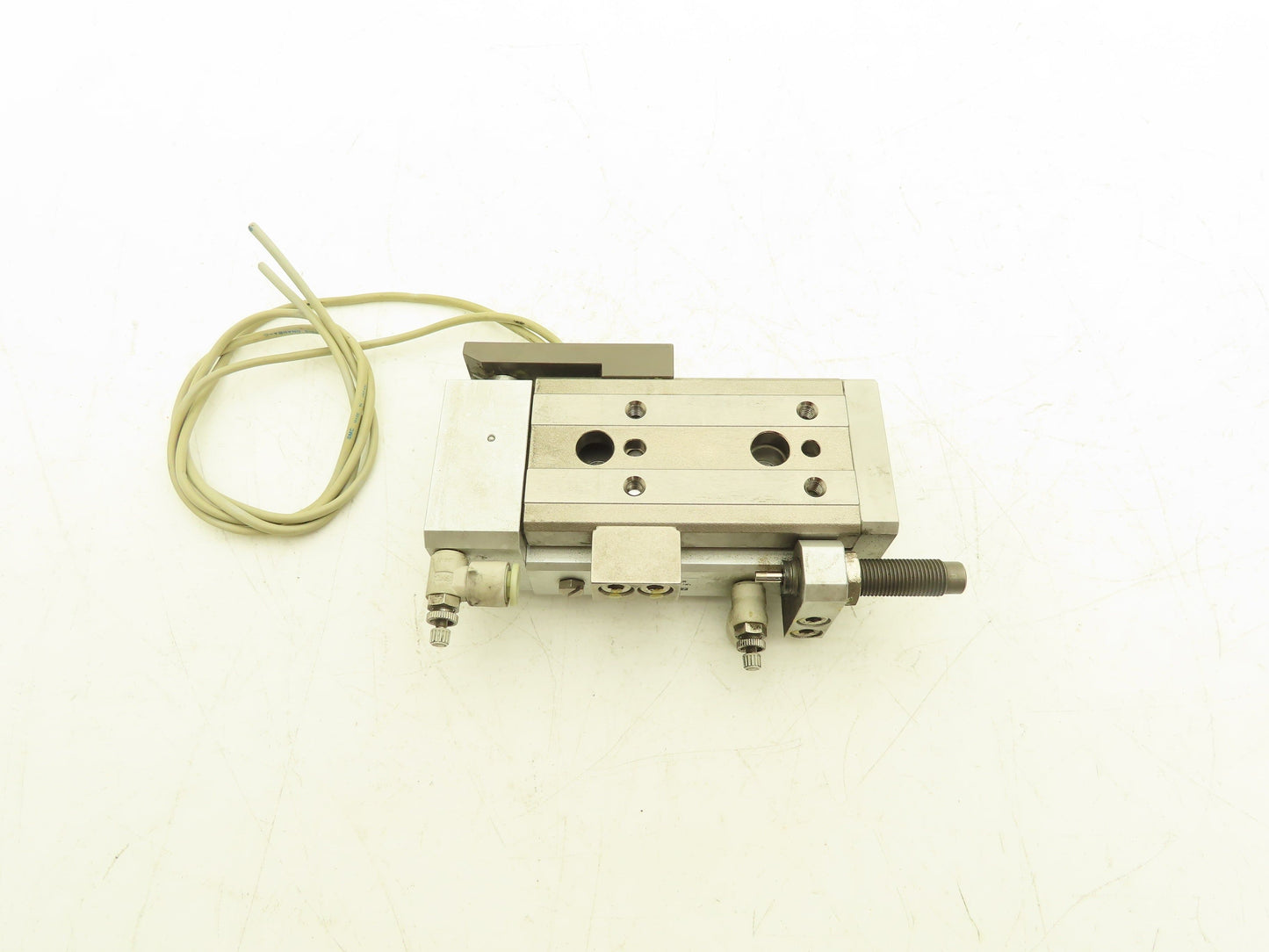 SMC MXQ16-30BSR Pneumatic Air Slide Table Cylinder End Lock 16mm x 30mm Stroke