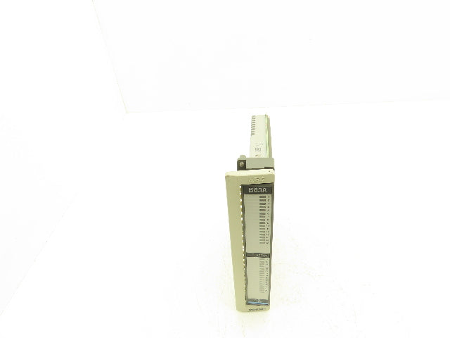 AEG Modicon AS-B838-032 I/O Module 24VDC TRU HI OUT PV:00 RL:75