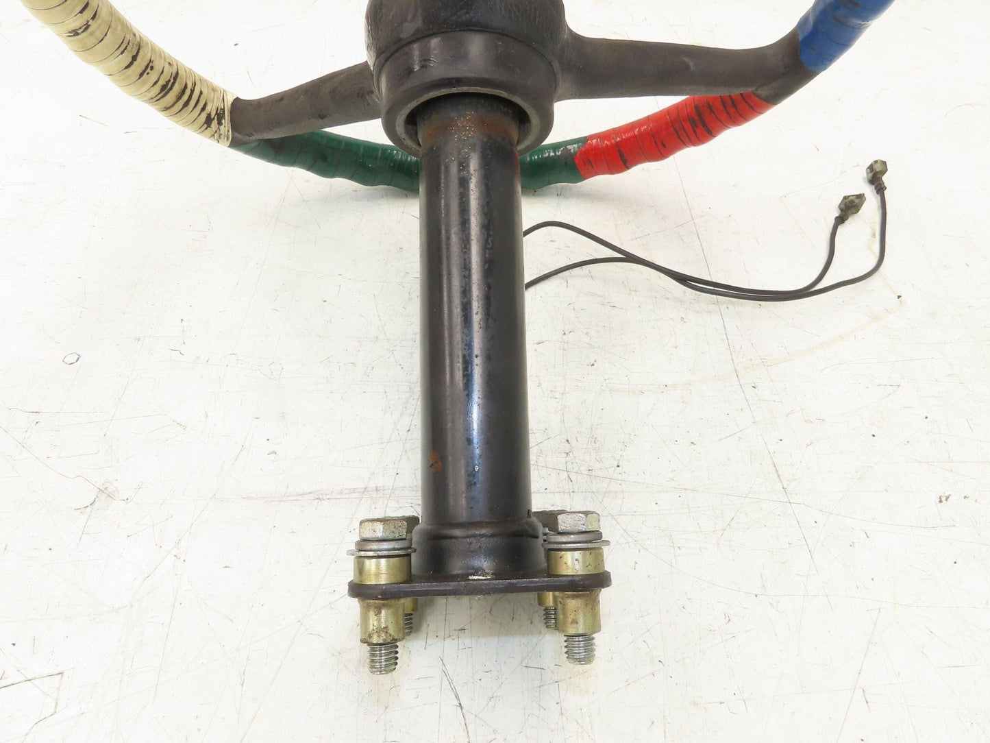 Hyster E60XM2-33 Forklift Steering Wheel Column With Sensor