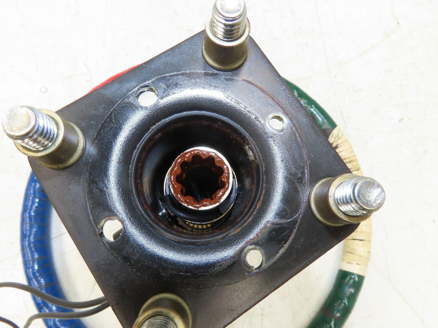 Hyster E60XM2-33 Forklift Steering Wheel Column With Sensor