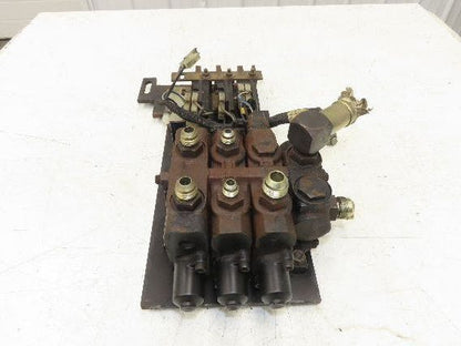 Hyster 3-Lever Hydraulic Spool Valve Forklift Mast Control E60XM2-33