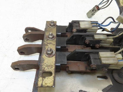 Hyster 3-Lever Hydraulic Spool Valve Forklift Mast Control E60XM2-33