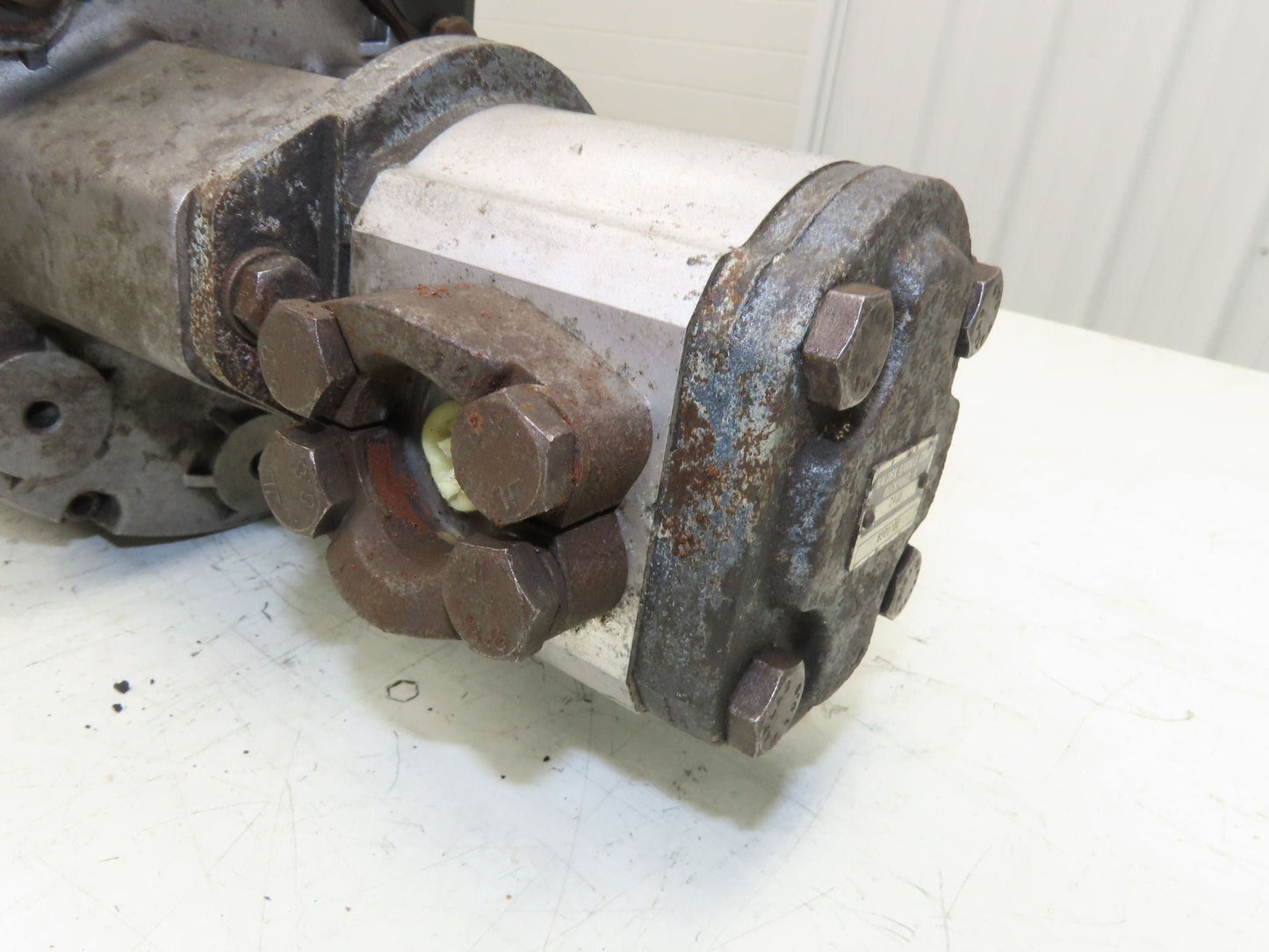 Hyster 8500100 8509399 Hydraulic Pump Motor From Hyster E60XM2-33 Forklift