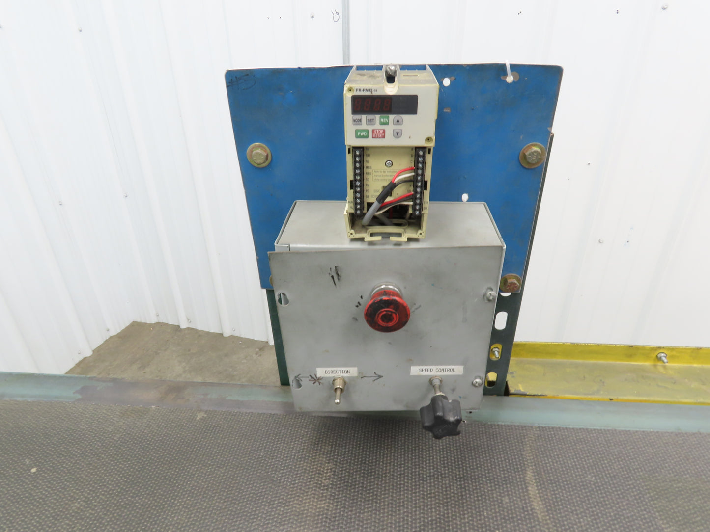 Hytrol 16"x 5' 10" Slider Bed Conveyor 12" Belt 230V 3PH Variable Speed Drive