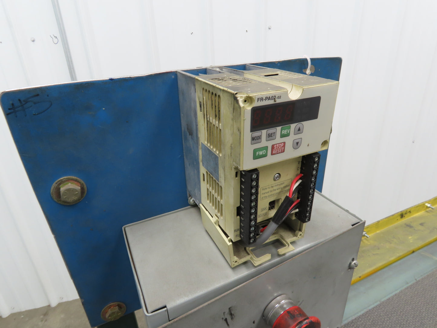 Hytrol 16"x 5' 10" Slider Bed Conveyor 12" Belt 230V 3PH Variable Speed Drive