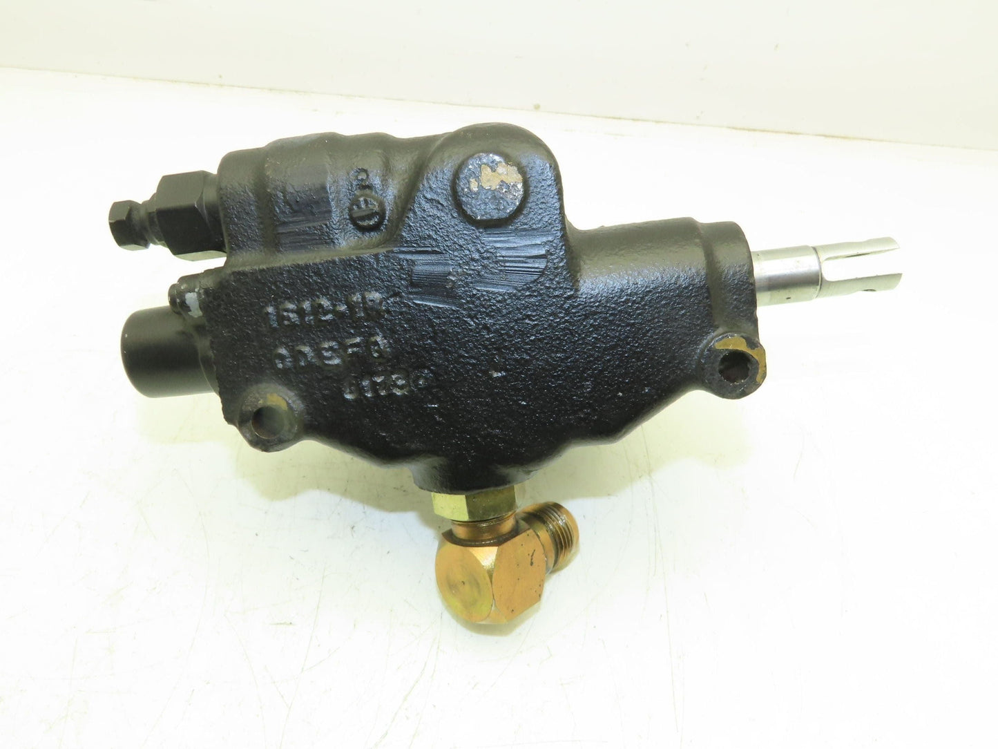 Clark CD476A | 1612-BQ | 1612-1R Hydraulic Actuator NPR20 Reach Truck Forklift