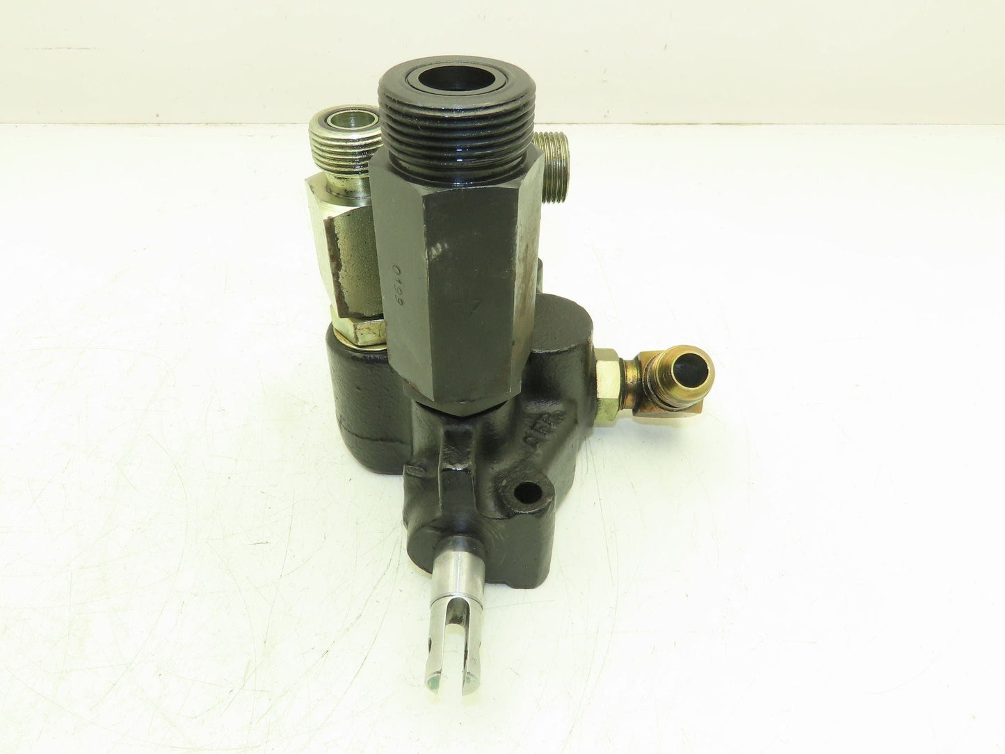 Clark CD476A | 1612-BQ | 1612-1R Hydraulic Actuator NPR20 Reach Truck Forklift