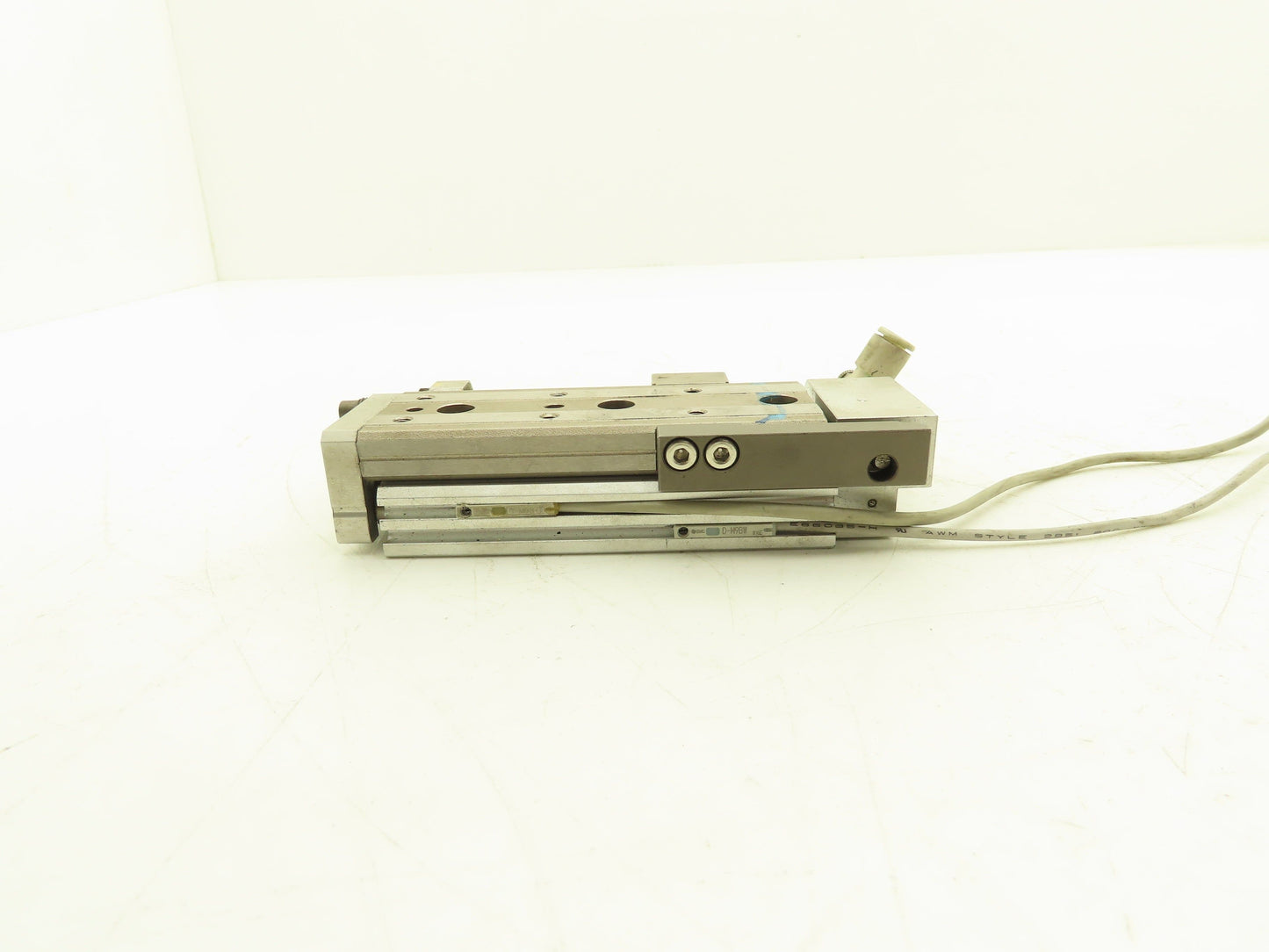 SMC MXQ12-50BSR Pneumatic Air Slide Table Cylinder End Lock 12mm x 50mm Stroke