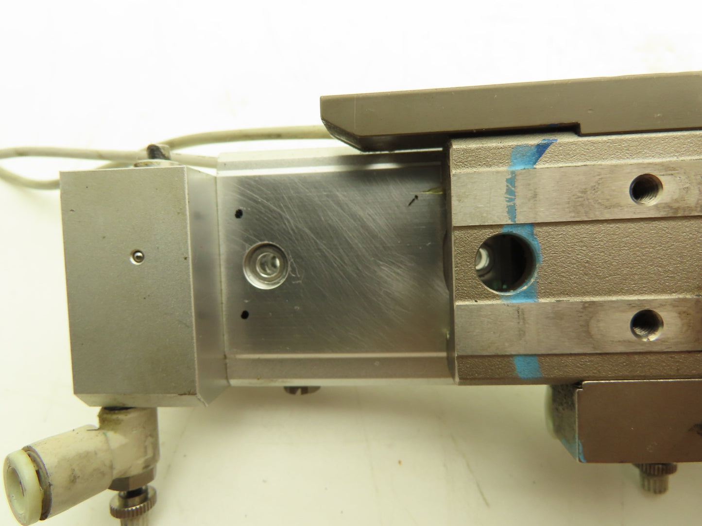 SMC MXQ12-50BSR Pneumatic Air Slide Table Cylinder End Lock 12mm x 50mm Stroke