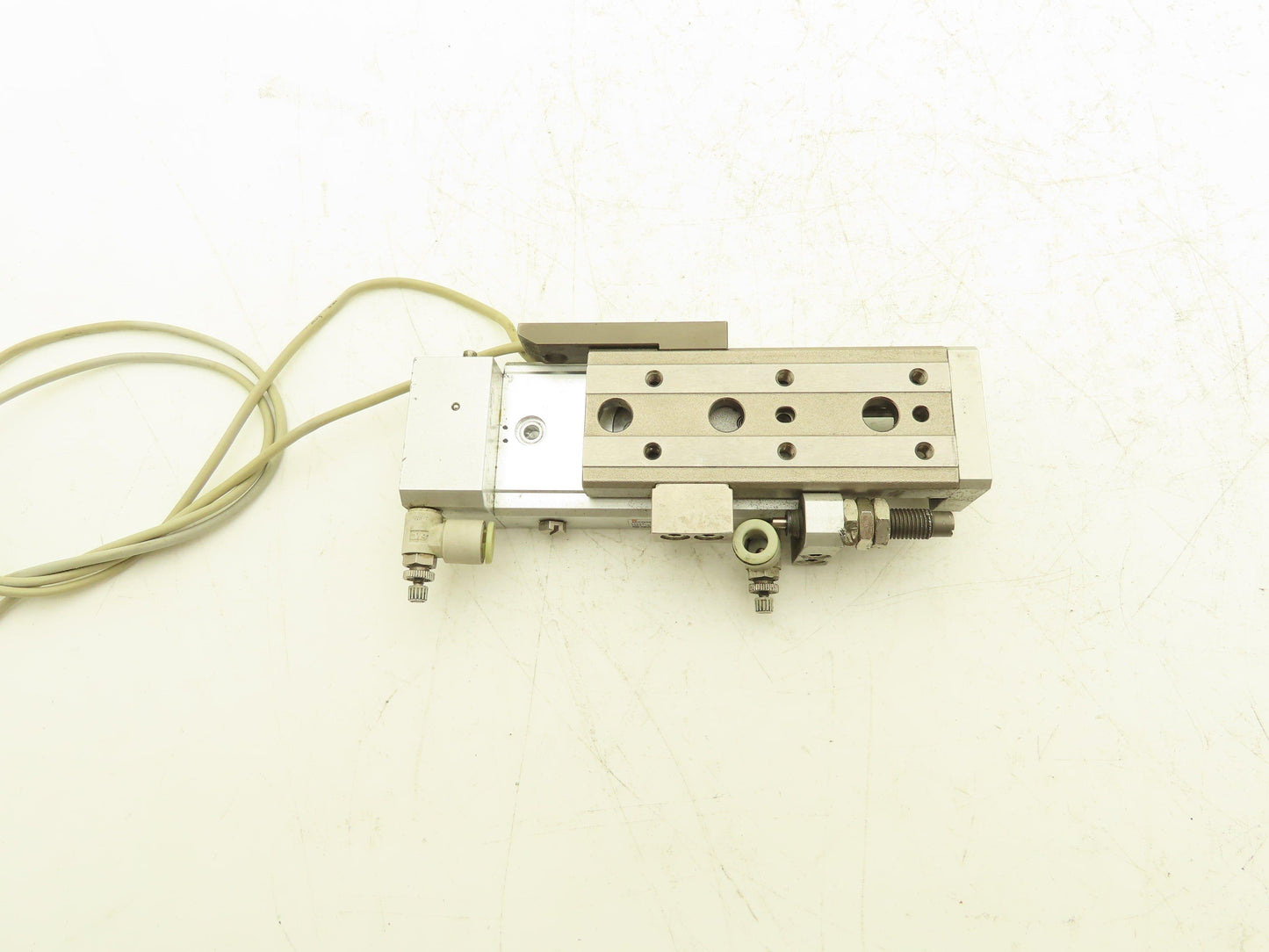 SMC MXQ12-40BSR Pneumatic Air Slide Table Cylinder End Lock 12mm x 40mm Stroke