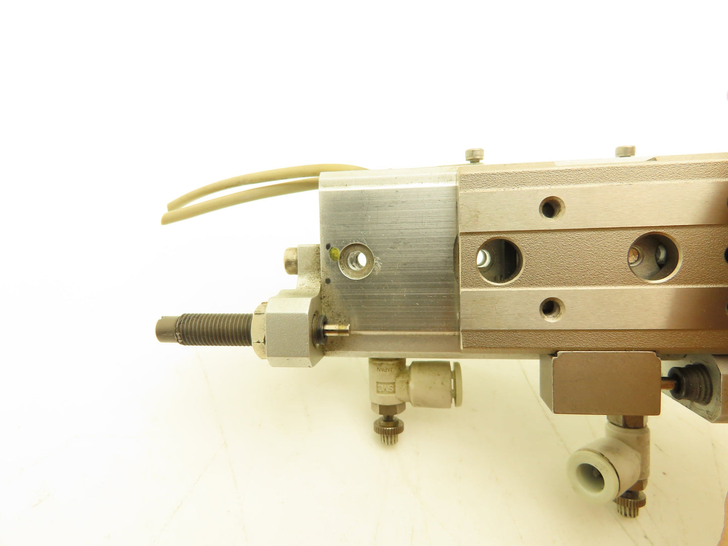 SMC MXQ12-40B Pneumatic Air Slide Table Cylinder w/Shocks 12mm Bore 40mm Stroke