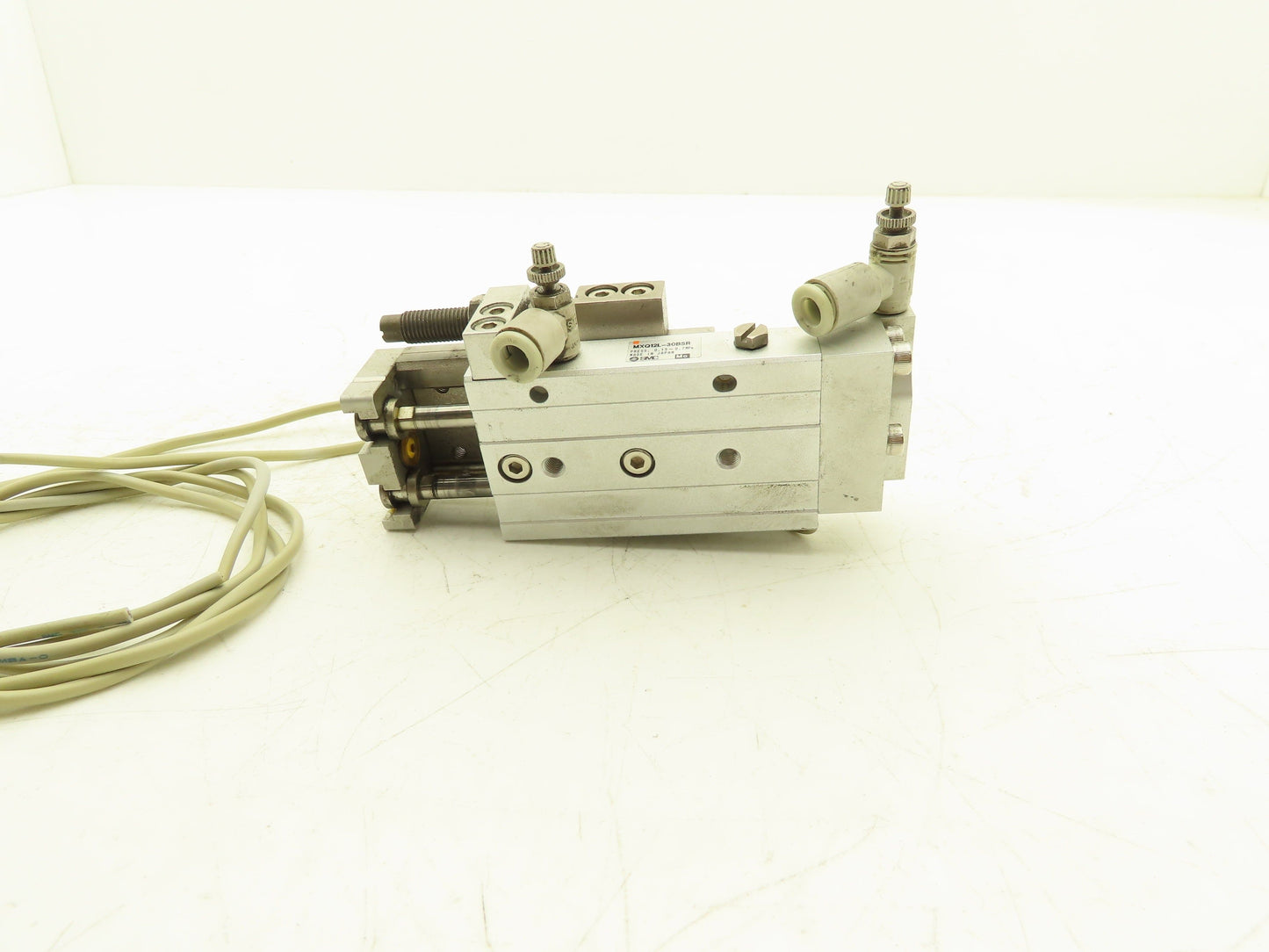 SMC MXQ12L-30BSR Pneumatic Air Slide Table Cylinder End Lock 12mm x 30mm Stroke