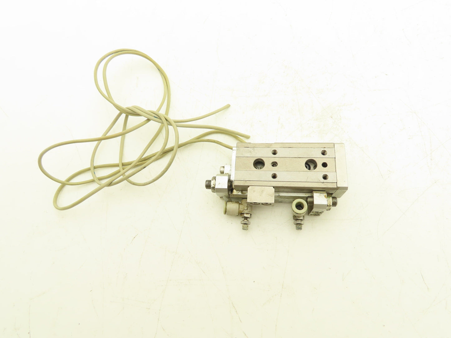 SMC MXQ12-30CSR Pneumatic Air Slide Table Cylinder w/Stops 12mm x 30mm Stroke