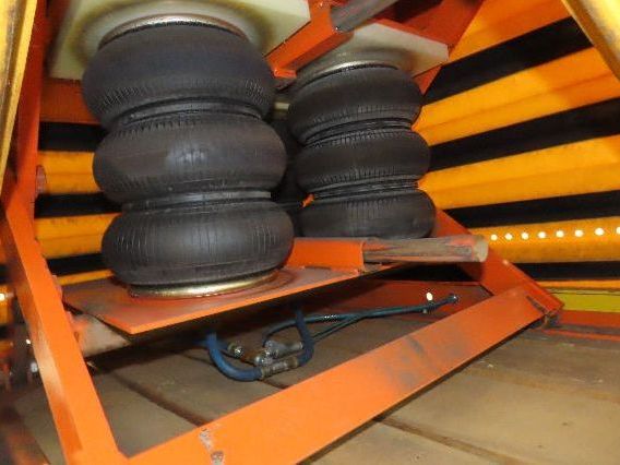 Air Pneumatic Scissor Lift Table 4000lb Cap 64x98" Swivel Top 24" Travel