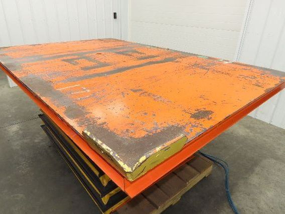 Air Pneumatic Scissor Lift Table 4000lb Cap 64x98" Swivel Top 24" Travel