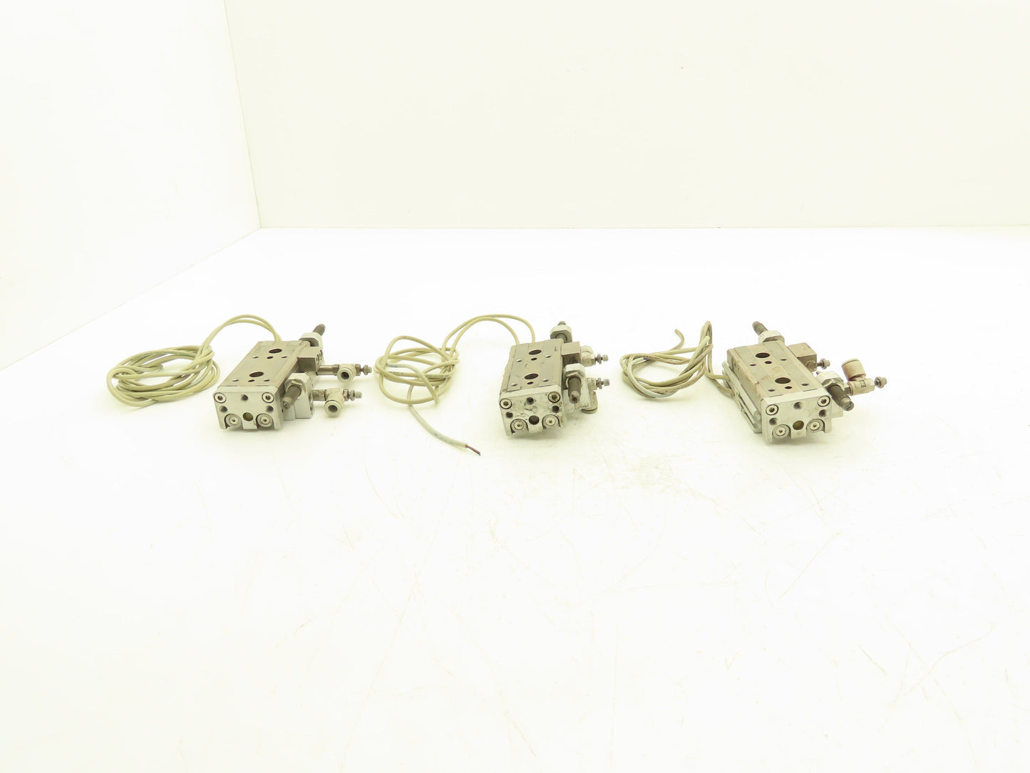 SMC MXQ12L-30B Pneumatic Air Slide Table Cylinder w/Shocks 30mm Stroke  Lot of 3