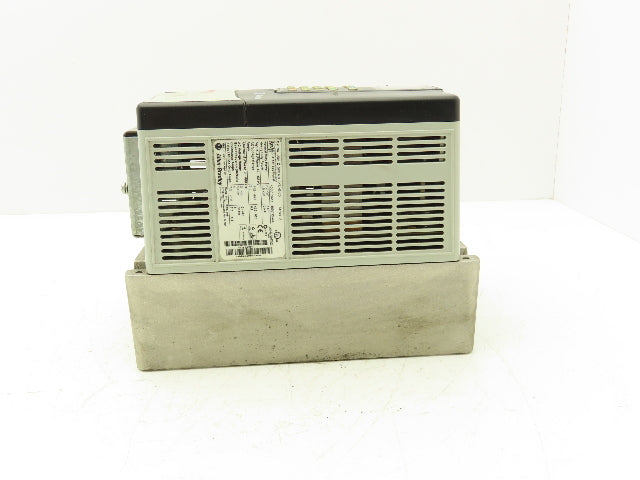 Allen Bradley 20AD5P0A0AYNNNC0 PowerFlex 70 Variable AC Drive VFD 3HP 480V 3PH