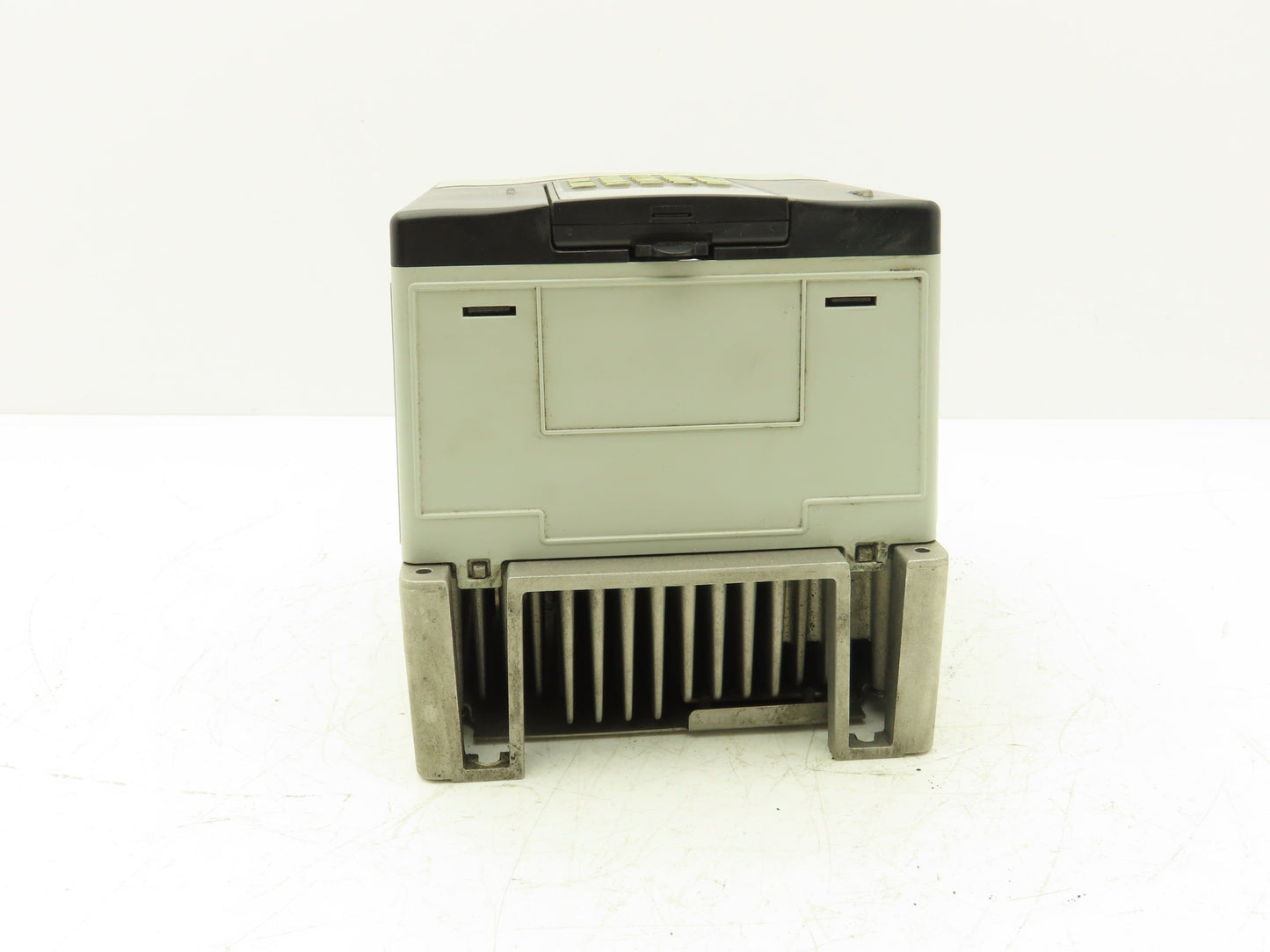 Allen Bradley 20AD5P0A0AYNNNC0 PowerFlex 70 Variable AC Drive VFD 3HP 480V 3PH