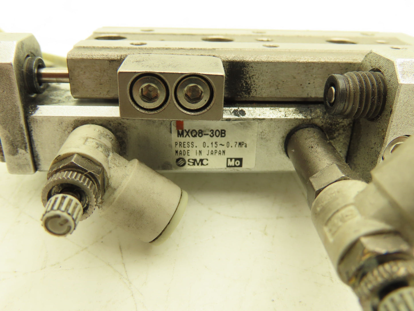 SMC MXQ8-30B Pneumatic Air Slide Table Cylinder w/Shocks 8mm Bore 30mm Stroke