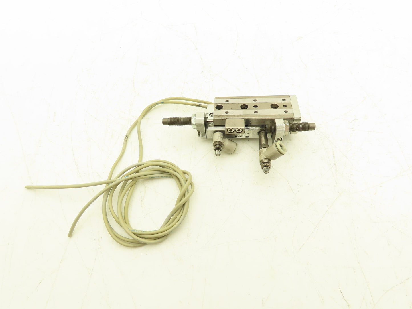 SMC MXQ8-30B Pneumatic Air Slide Table Cylinder w/Shocks 8mm Bore 30mm Stroke