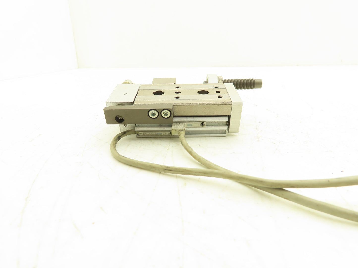 SMC MXQ8L-20BSR Pneumatic Air Slide Table Cylinder End Lock 8mm Bore 20mm Stroke