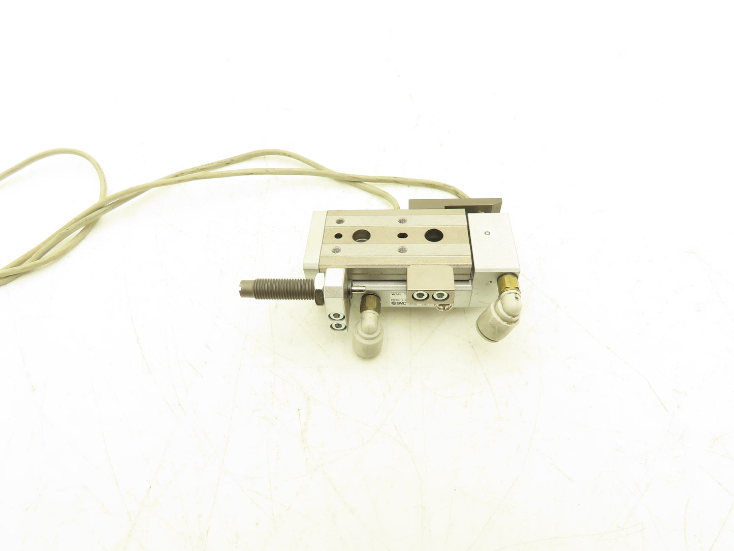 SMC MXQ8L-20BSR Pneumatic Air Slide Table Cylinder End Lock 8mm Bore 20mm Stroke