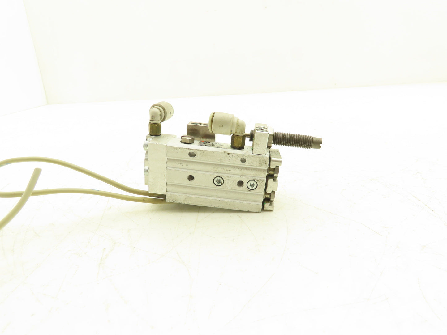 SMC MXQ8-20BSR Pneumatic Air Slide Table Cylinder End Lock 8mm Bore 20mm Stroke