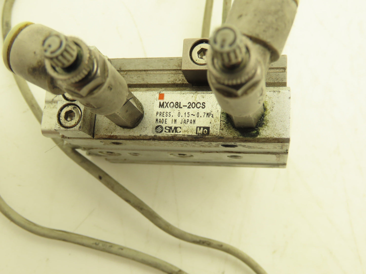 SMC MXQ8L-20CS Pneumatic Air Slide Table Cylinder w/Stops 8mm Bore 20mm Stroke