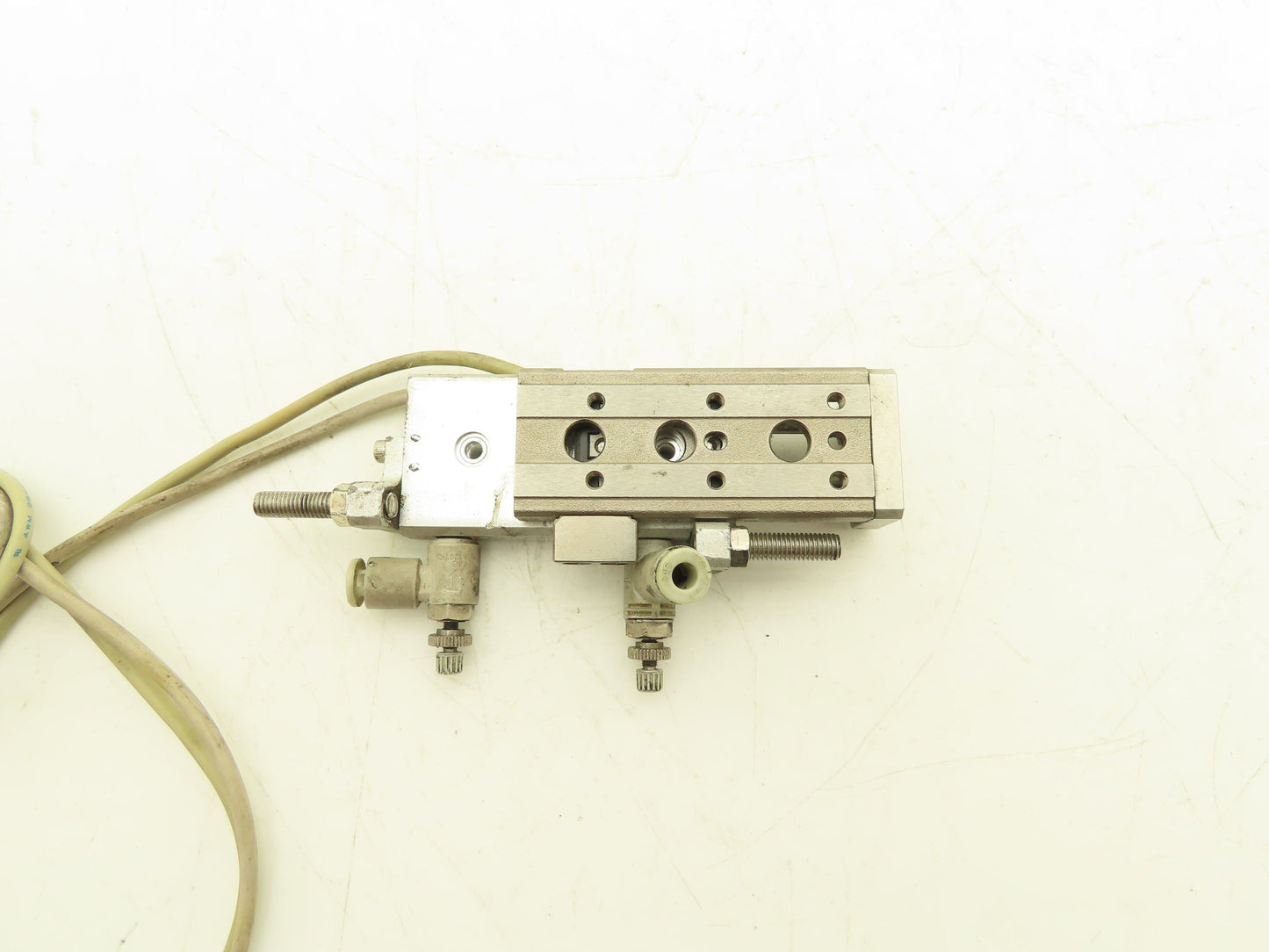 SMC MXQ6-30C-X11 Pneumatic Air Slide Table Cylinder w/Stops 6mm Bore 30mm Stroke