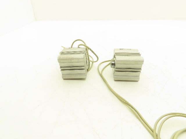 SMC CDQ2A40-10D Pneumatic Compact Air Cylinder 40mm Bore 10mm Stroke Lot of 2