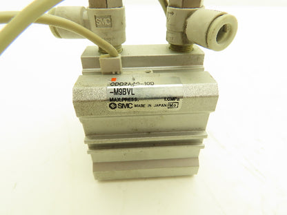 SMC CDQ2A40-10D Pneumatic Compact Air Cylinder 40mm Bore 10mm Stroke Lot of 2