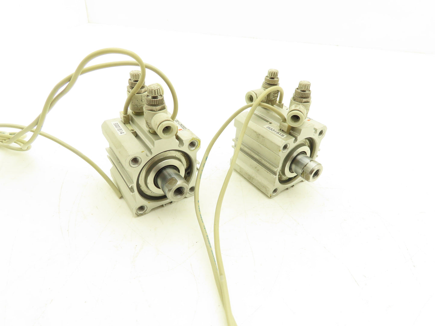 SMC CDQ2A40-10D Pneumatic Compact Air Cylinder 40mm Bore 10mm Stroke Lot of 2