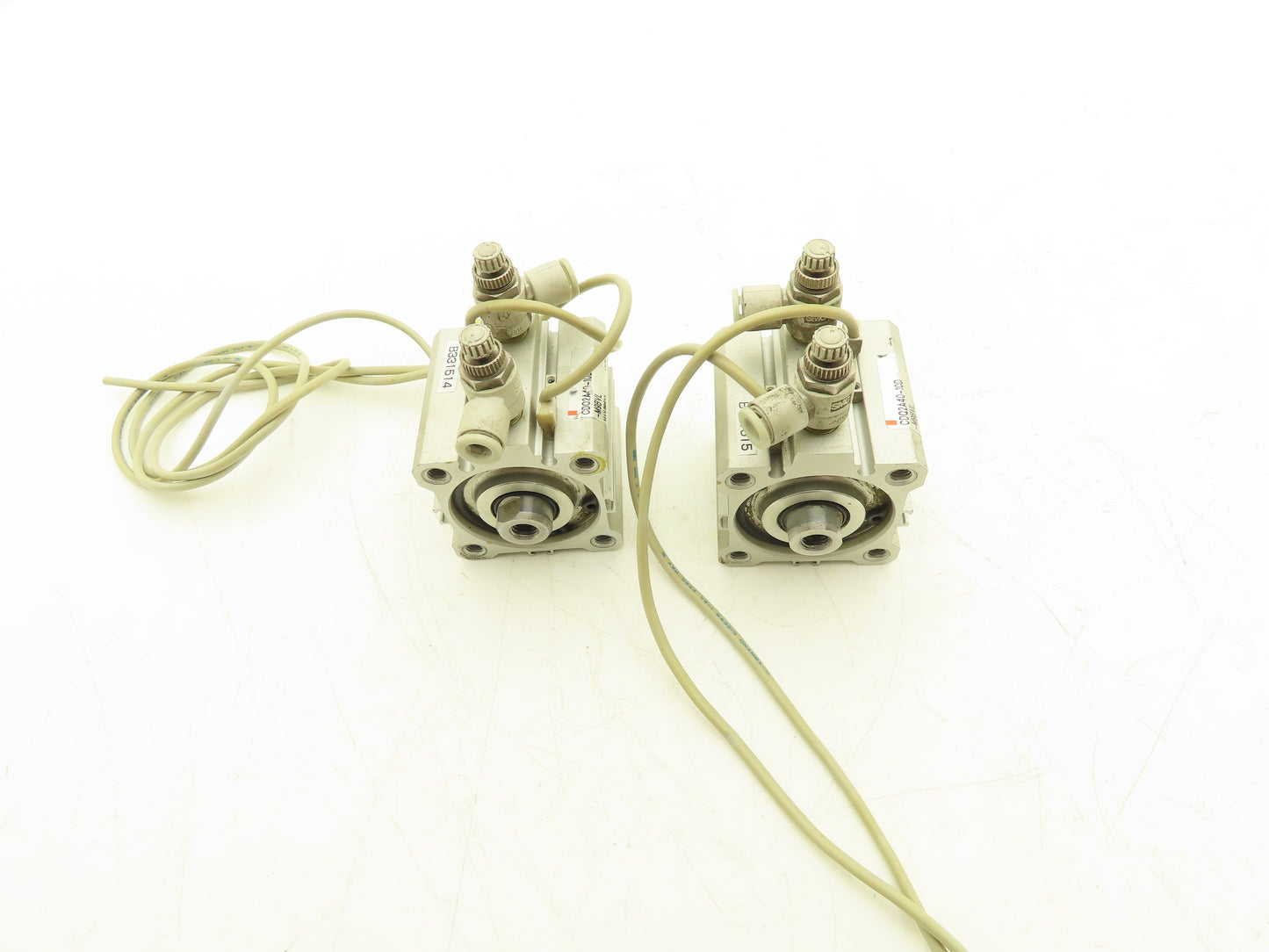 SMC CDQ2A40-10D Pneumatic Compact Air Cylinder 40mm Bore 10mm Stroke Lot of 2